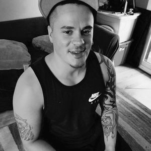 Meet your Posher, Aaron
